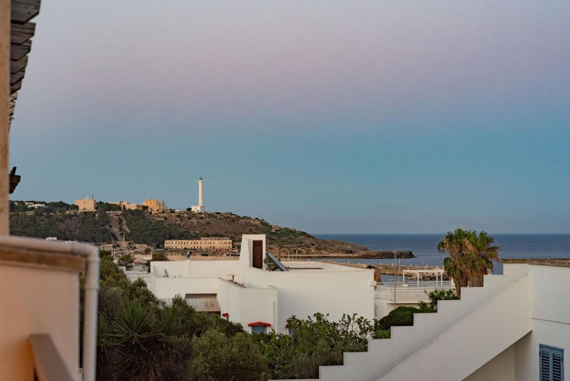 Casa Vacanze Orlando - Con Veranda Vista Mare A 200M Dal Mare Santa Maria di Leuca Екстериор снимка