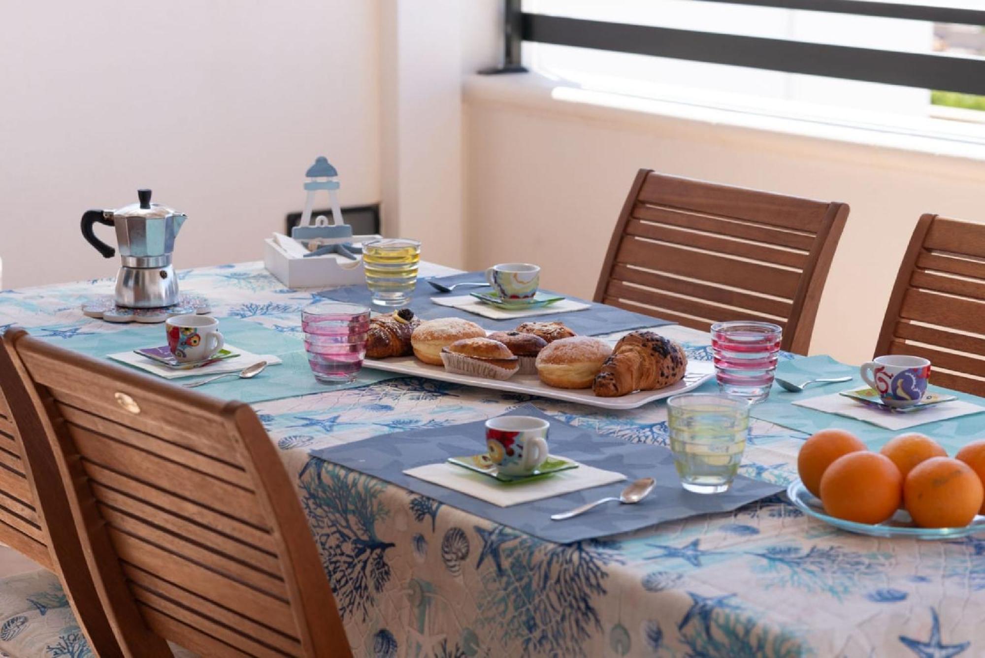 Casa Vacanze Orlando - Con Veranda Vista Mare A 200M Dal Mare Santa Maria di Leuca Екстериор снимка